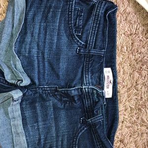 hollister short!